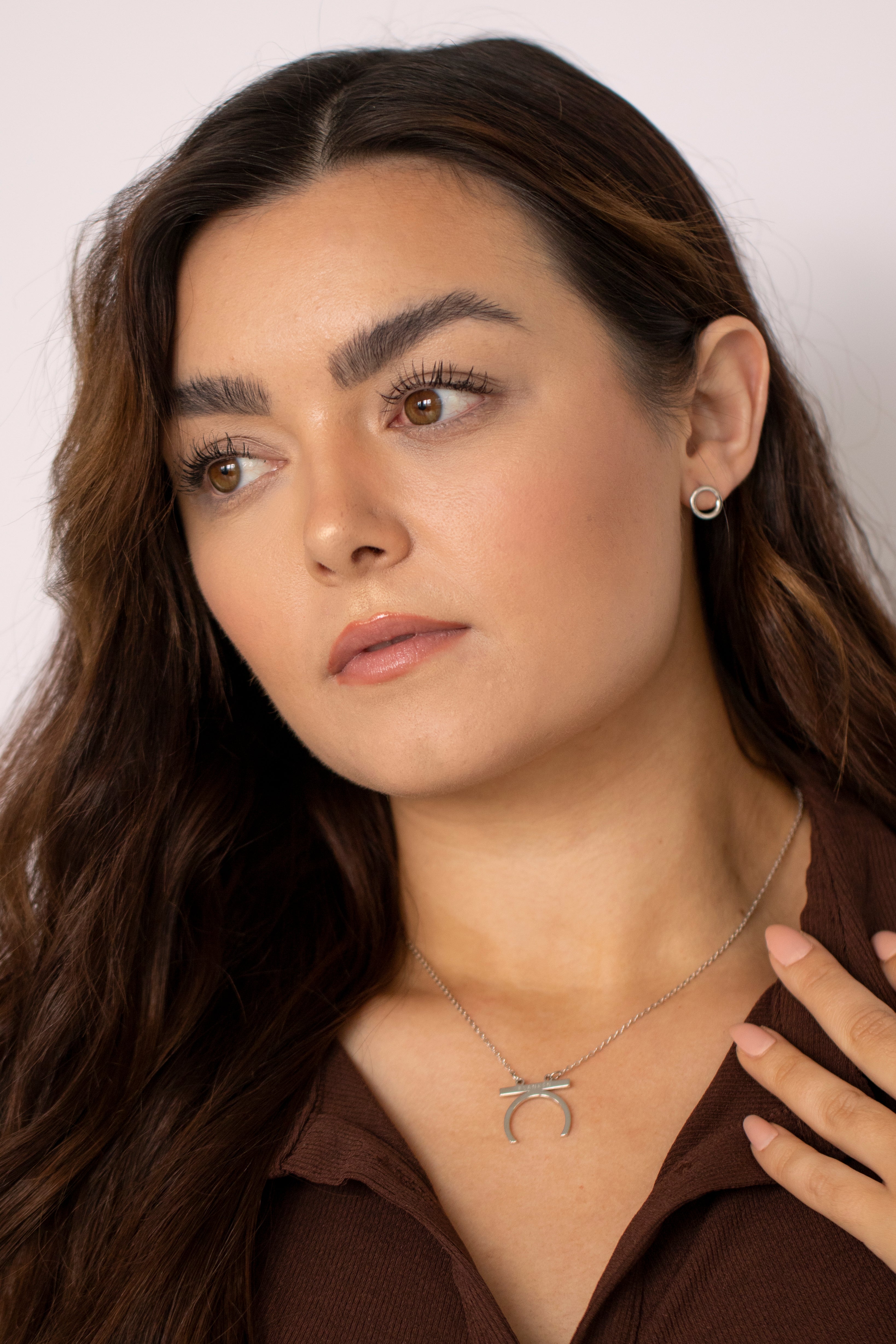 Female Empowerment Crescent Moon Necklace Silver (925 Sterling Silver)