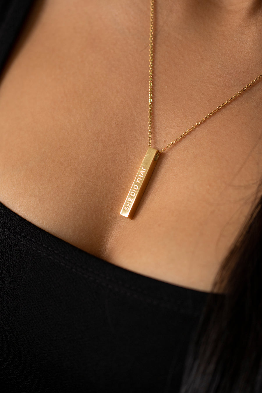 She Did That Necklace Gold
