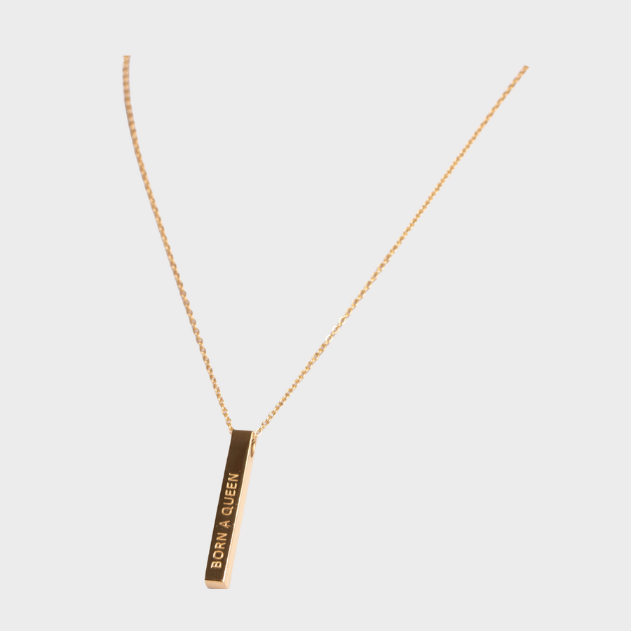 Born a Queen Necklace Gold